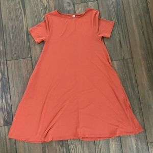 Short sleeve dress
